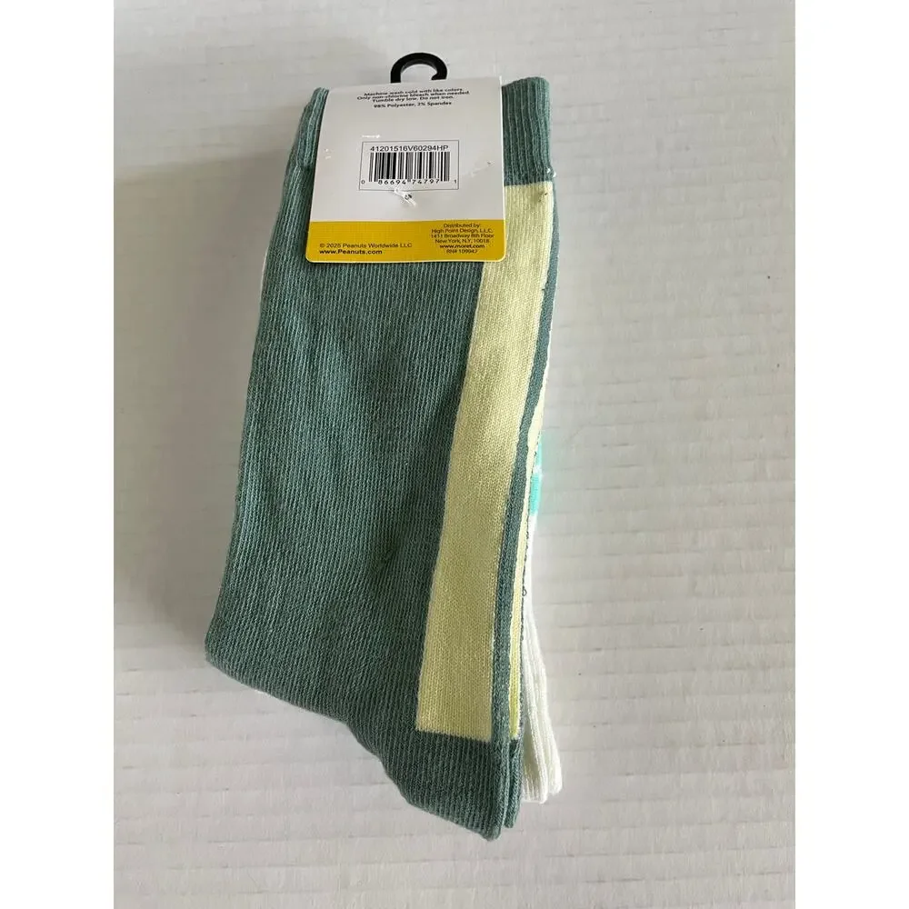 Adult 2 Pair Peanuts Snoopy So Fly Crew Socks Adult Size NEW